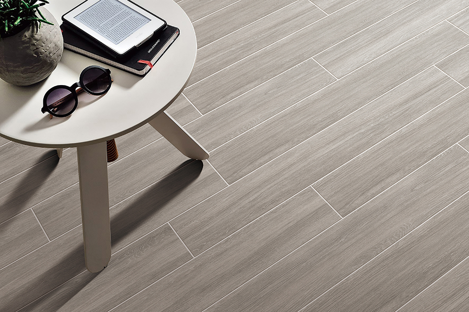 A612J605E-地面特寫(xiě)